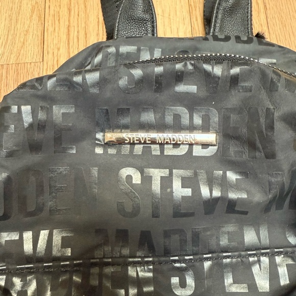 Steve Madden Backpack Nylon - Picture 2 of 8